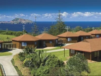 Ocean Breeze Cottages 4*