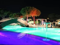 Camping Lacona Pineta