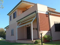 Appartamenti Torre di Chia