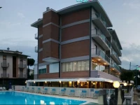 Hotel Lanzoni 3*