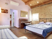 Double Arch Apartments Deluxe