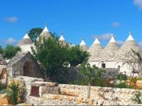 Trulli Arco Antico