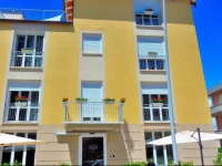 Le Cirque Club Hotel 3*