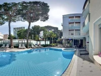 Hotel Adriatica 3*