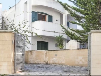 Maxi Appartamento Viale al Mare