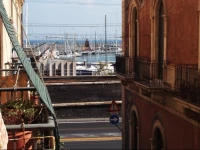 Specchiarsi sul mare