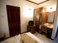 Candies Hotel Maldives 4*