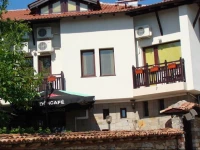 Hotel Elena