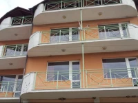 Pandea Guest House 1*