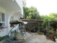 Guest House Spiro near Botanical Garden