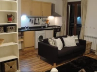 Bansko Two-Bed Ski Apartment