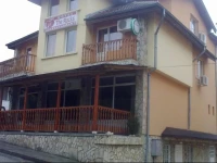 Family Hotel The Rocks 1*