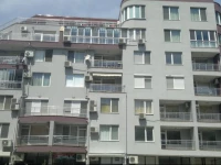 Apartment By The Sea