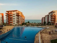 Marina Fort Beach Apartments