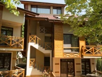 Lozenets Beach Park 1*