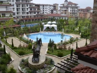 Esteban Apartcomplex