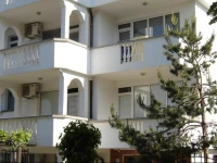 Guest House Alarlievi 2*