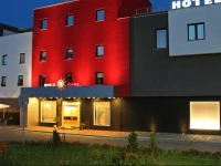Hotel Finix 3*