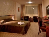 City Avenue Business Hotel