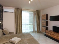 Briz Beach Aparthotel