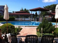 Flores Park Apartments