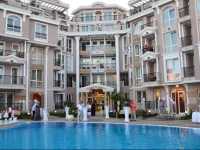 Aparthotel Izida Palace