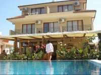 Hotel Muzite - The Muses