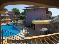 Apartment Garden Beach