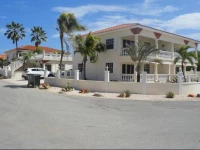 Landslake Apartments