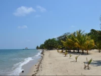 Mariposa Beach Suites