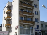 Hotel Stadion 1*