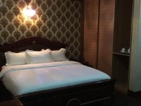 Rose Tree International Hotel