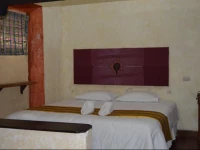 Hotel Uxlabil Antigua