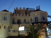 Casa Marisa Al Castillo