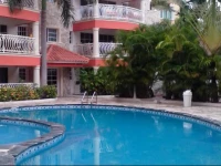 Yara Beach Apartahotel