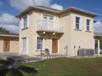 Spotts Beach Houses 3*