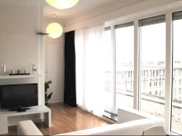 The Queen Luxury Apartments - Villa Fiorita