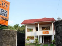 City Light Hotel