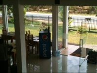 Mahinda Hotel and Restaurant