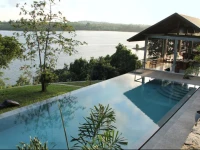 Sea Heart House on Koggala Lake