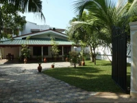 White Villa Beach Resort Mirissa