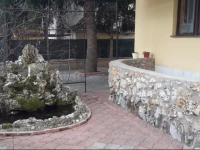 Pine House Apartments