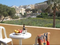 Crystal Palace Apartment