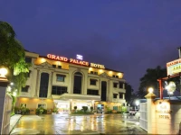 Grand Palace Hotel