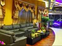 Golden City Light Hotel