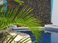 Moke Huhu Guesthouse