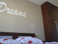 Apartment Dreamland