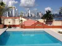 Casco Viejo Roof and Pool