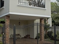 Mochila & Art Hostal