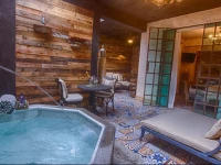 O:Live Boutique Hotel